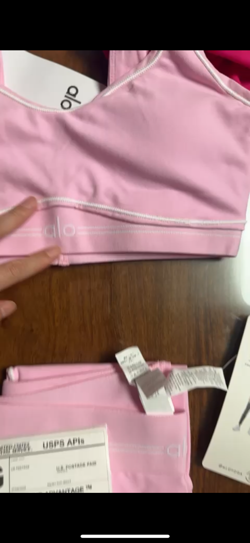 Pure Motion Set – Alo Luxe Pink Two-Piece